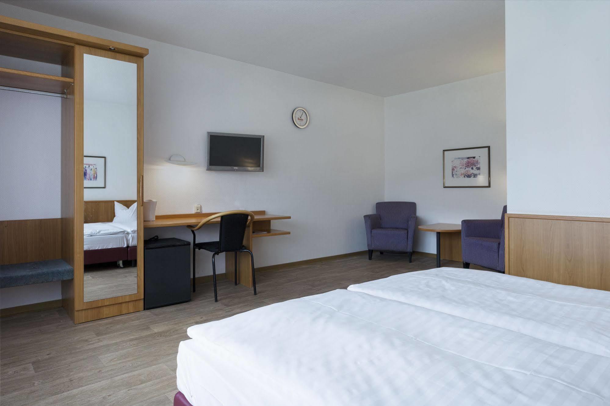Motel Stralsund Kültér fotó