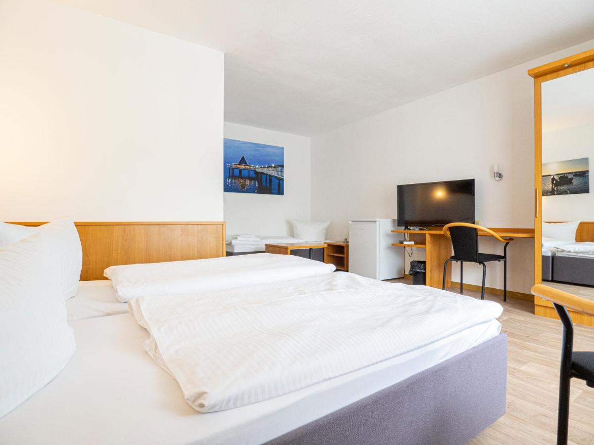 Motel Stralsund Kültér fotó